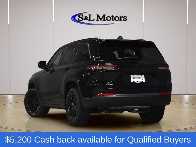 New 2026 Jeep Grand Cherokee Limited w/ Limited Altitude Package AWD/4WD image 6