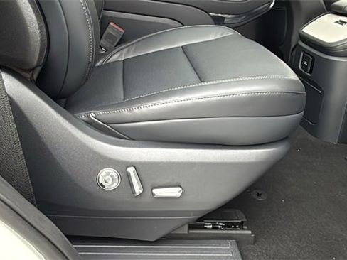 New 2025 Lincoln Navigator Reserve w/ Jet Appearance Package image 11