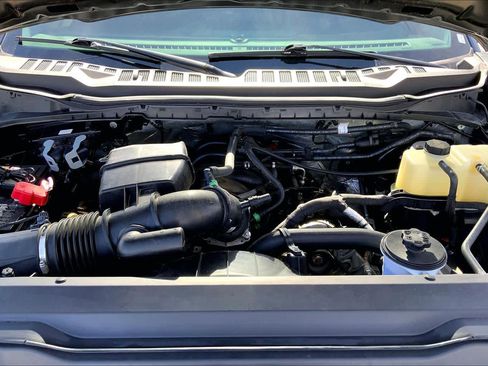 Certified 2023 Ford F250 XLT image 32