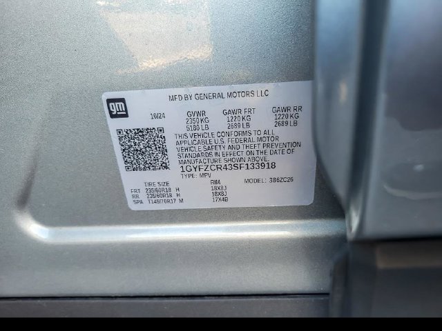 Certified 2025 Cadillac XT4 Premium Luxury FWD image 29