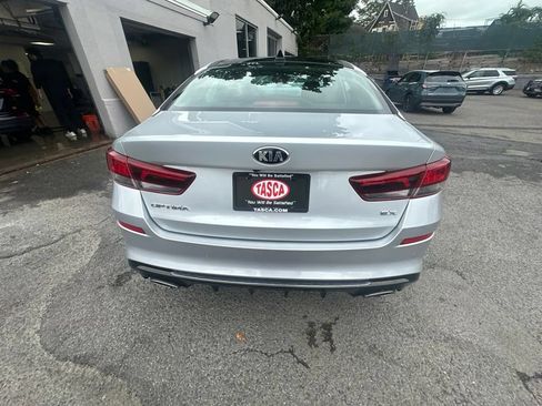 Used 2020 Kia Optima Premium FWD image 5
