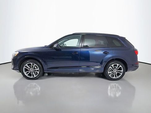 Used 2025 Audi Q7 2.0T Premium w/ Convenience Plus Package AWD/4WD image 4