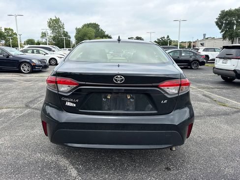 Used 2021 Toyota Corolla LE FWD image 4
