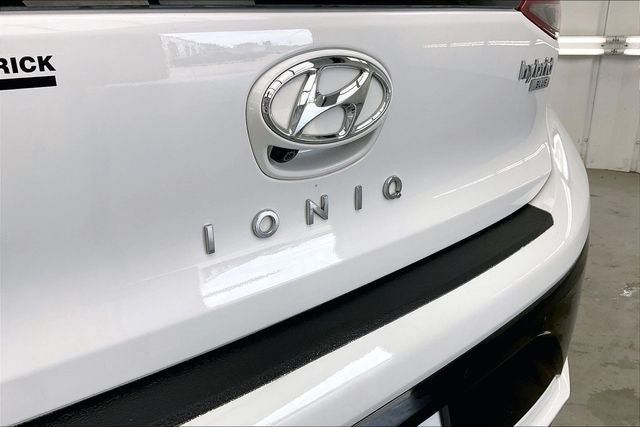 Used 2017 Hyundai Ioniq Blue FWD image 9