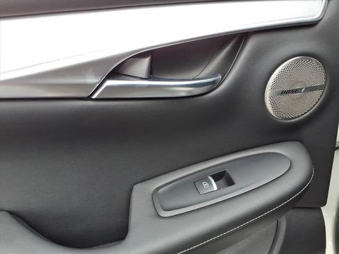 Used 2022 INFINITI QX50 Essential image 22