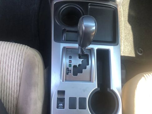 Used 2016 Toyota 4Runner SR5 image 19