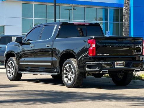 Used 2026 Chevrolet Silverado 1500 High Country w/ Technology Package AWD/4WD image 6