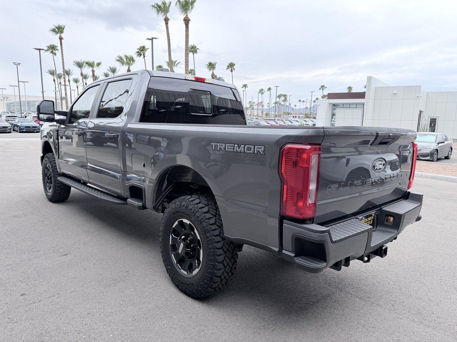 Used 2027 Ford F250 XL w/ Tremor Off-Road Package AWD/4WD image 7