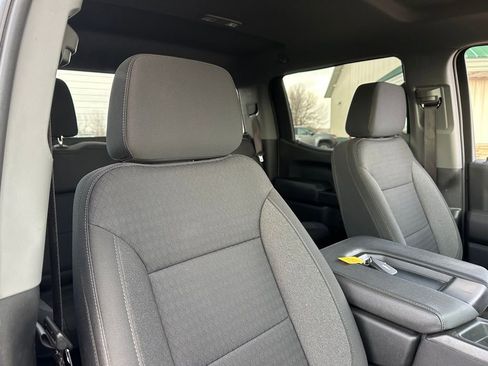 Used 2023 Chevrolet Silverado 1500 Custom image 30