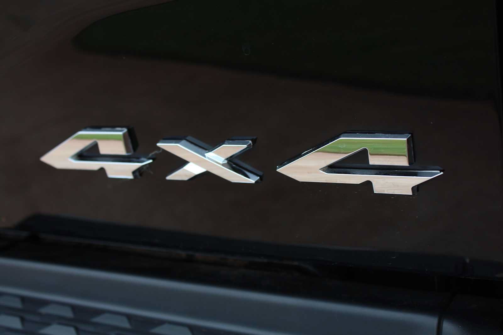 Used 2022 RAM 3500 Limited w/ Towing Technology Group AWD/4WD image 18