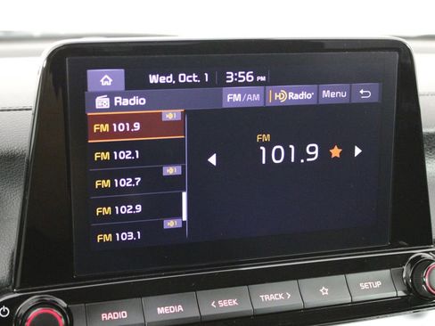 Used 2023 Kia Forte LXS w/ LXS Technology Package image 30