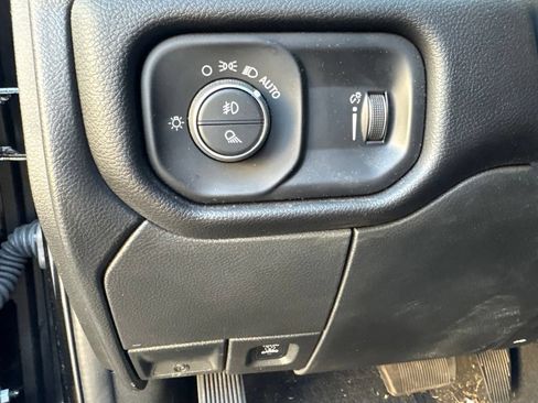 Used 2025 RAM 2500 Big Horn AWD/4WD image 14