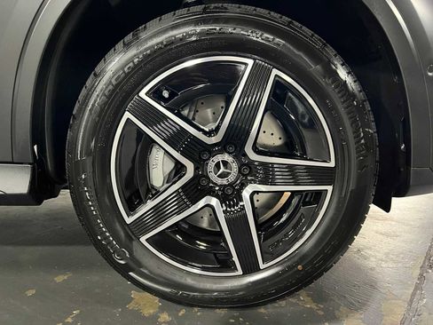 New 2026 Mercedes-Benz GLC 350e 4MATIC image 9