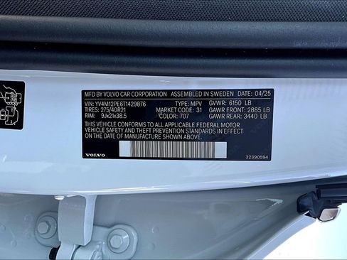 New 2026 Volvo XC90 B5 Plus w/ Protection Package Premier image 22