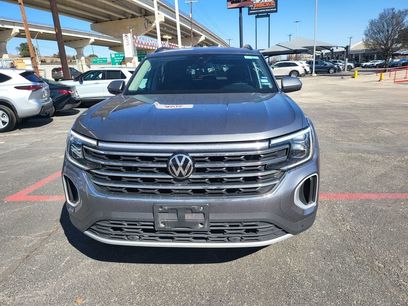 Used 2025 Volkswagen Atlas SE