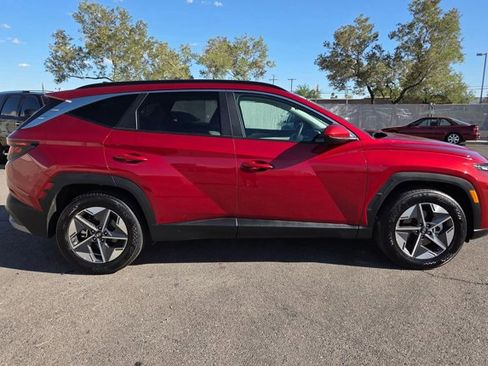 Used 2025 Hyundai Tucson SEL image 4