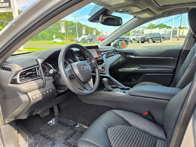 Used 2024 Toyota Camry SE w/ Cold Weather Package AWD/4WD image 20