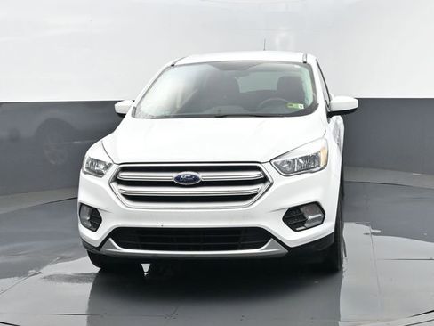 Used 2019 Ford Escape SE image 22
