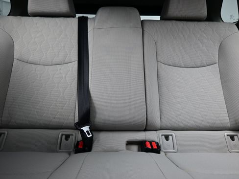 Used 2024 Toyota Corolla Cross L FWD image 14