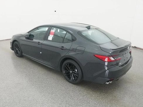 New 2026 Toyota Camry SE image 5