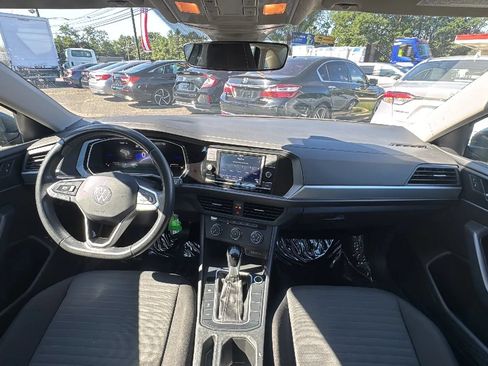 Used 2024 Volkswagen Jetta S FWD image 21