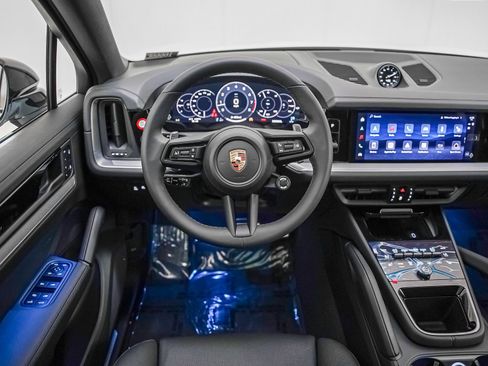 New 2026 Porsche Cayenne S image 16