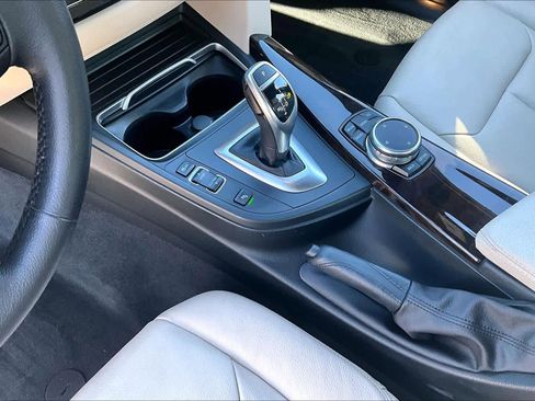 Used 2016 BMW 328i Sedan image 16