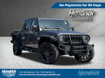 Used 2025 Jeep Gladiator Sport