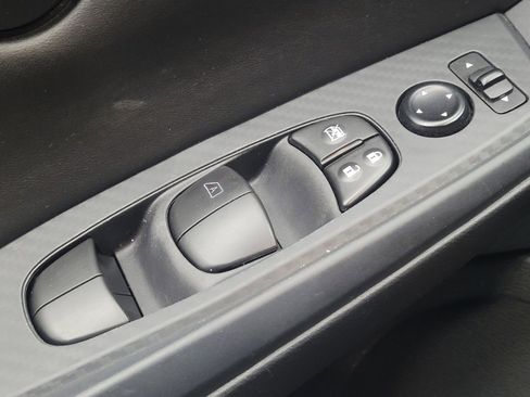 Used 2024 Nissan Sentra S FWD image 27