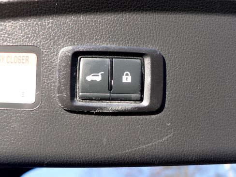 Used 2025 Mitsubishi Eclipse Cross SE image 40