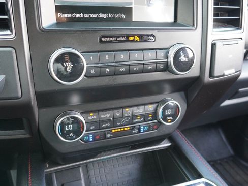 Used 2021 Ford Expedition Limited RWD image 20