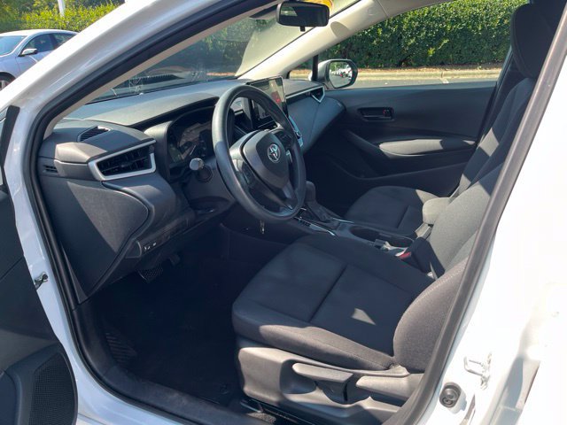 Used 2025 Toyota Corolla LE FWD image 14