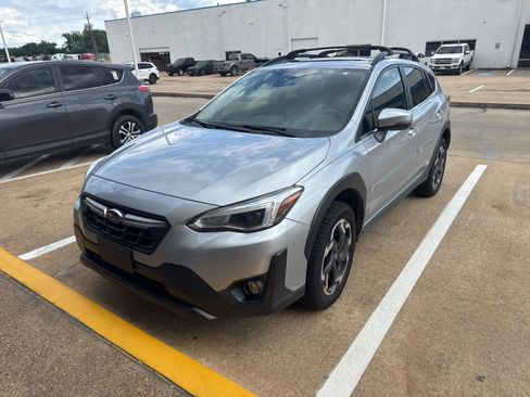Used 2023 Subaru Crosstrek 2.5i Limited AWD/4WD image 9