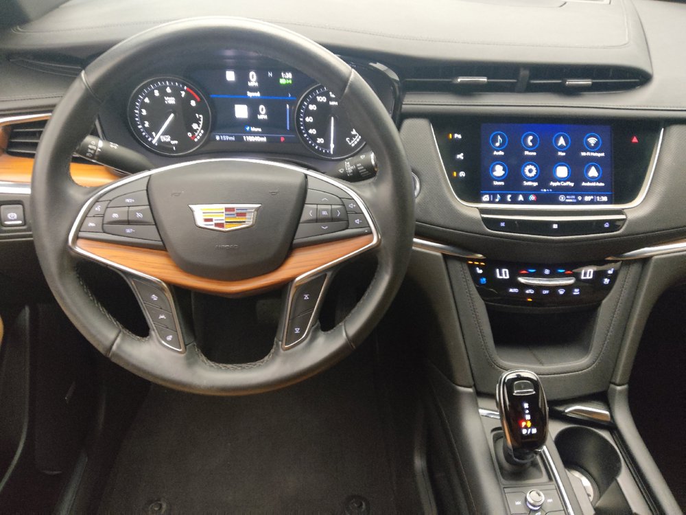 Used 2021 Cadillac XT5 Premium Luxury FWD image 22