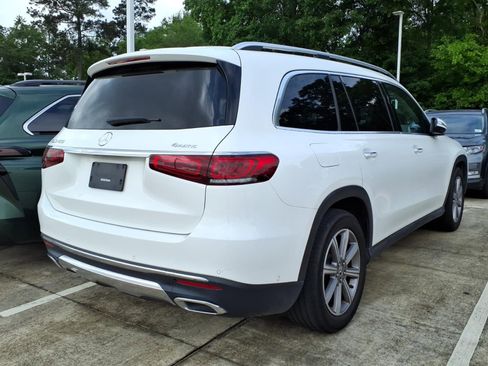 Used 2023 Mercedes-Benz GLS 450 4MATIC image 9