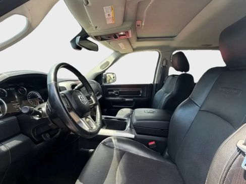 Used 2017 RAM 2500 Laramie w/ Convenience Group AWD/4WD image 9