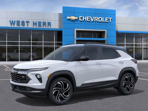 New 2026 Chevrolet TrailBlazer RS image 2