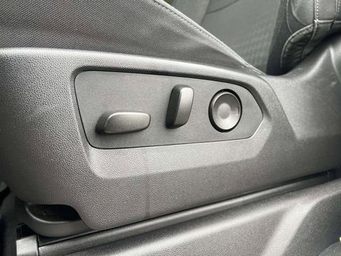 Used 2024 GMC Sierra 1500 Elevation w/ Preferred Package image 17