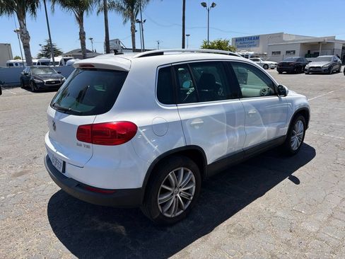 Used 2012 Volkswagen Tiguan S FWD image 3