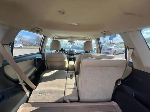 Used 2010 Toyota RAV4 Limited image 37