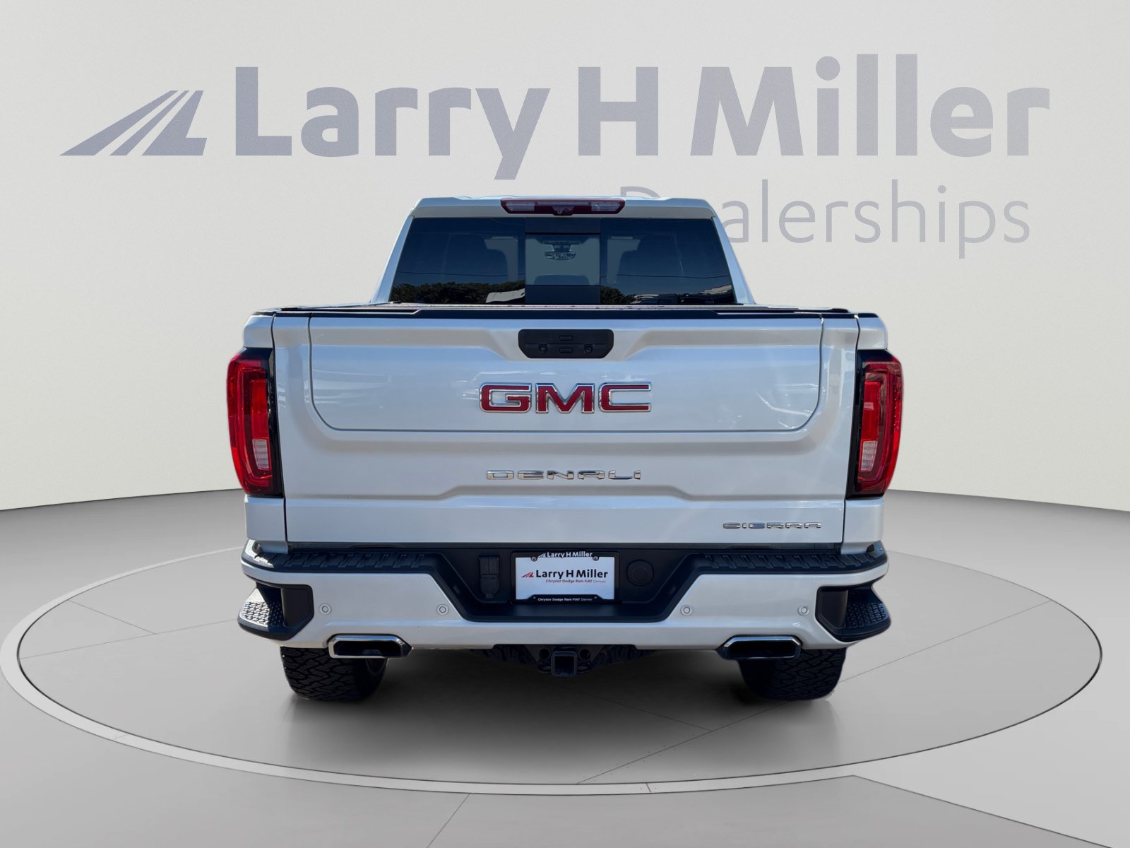 Used 2020 GMC Sierra 1500 Denali w/ Denali Ultimate Package AWD/4WD image 4