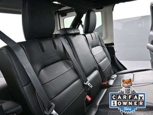 Used 2021 Jeep Wrangler Unlimited Sahara w/ Cold Weather Group image 22