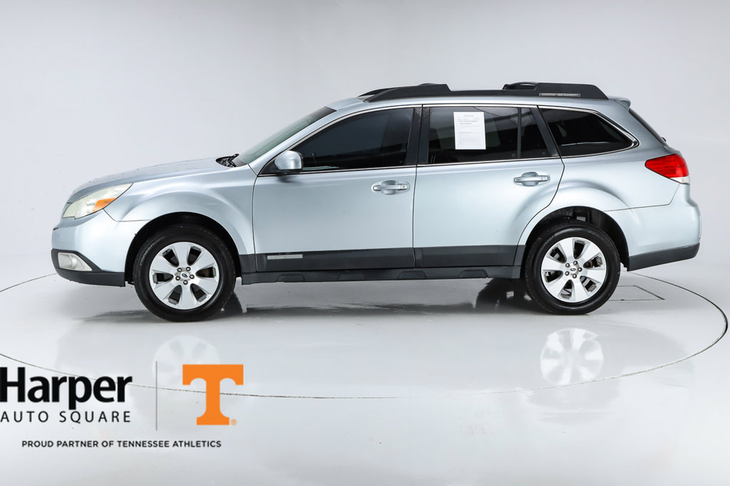 Used 2012 Subaru Outback 2.5i Limited w/ Moonroof Pkg AWD/4WD image 2