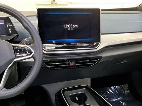 Used 2024 Volkswagen ID.4 Pro S image 9