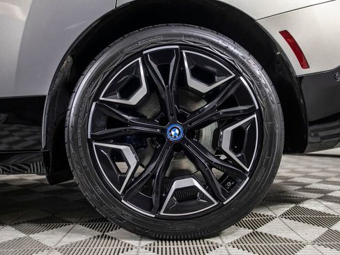 Used 2023 BMW iX xDrive50 w/ Sport Package image 42