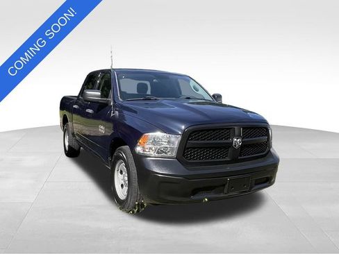 Used 2017 RAM 1500 Tradesman RWD image 1