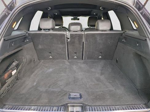 Used 2020 Mercedes-Benz GLC 300 image 7