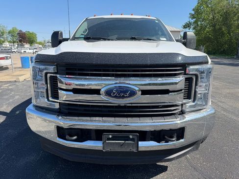 Used 2019 Ford F250 XL w/ STX Appearance Package AWD/4WD image 3