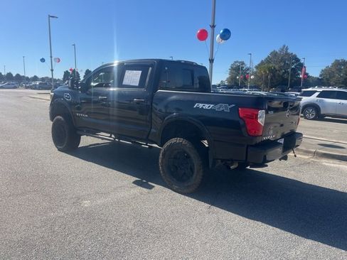 Used 2017 Nissan Titan PRO-4X image 4