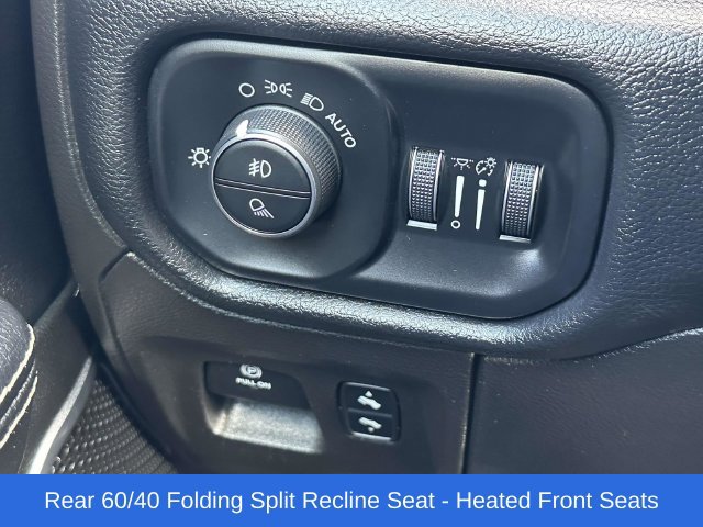 Used 2019 RAM 1500 Laramie AWD/4WD image 15